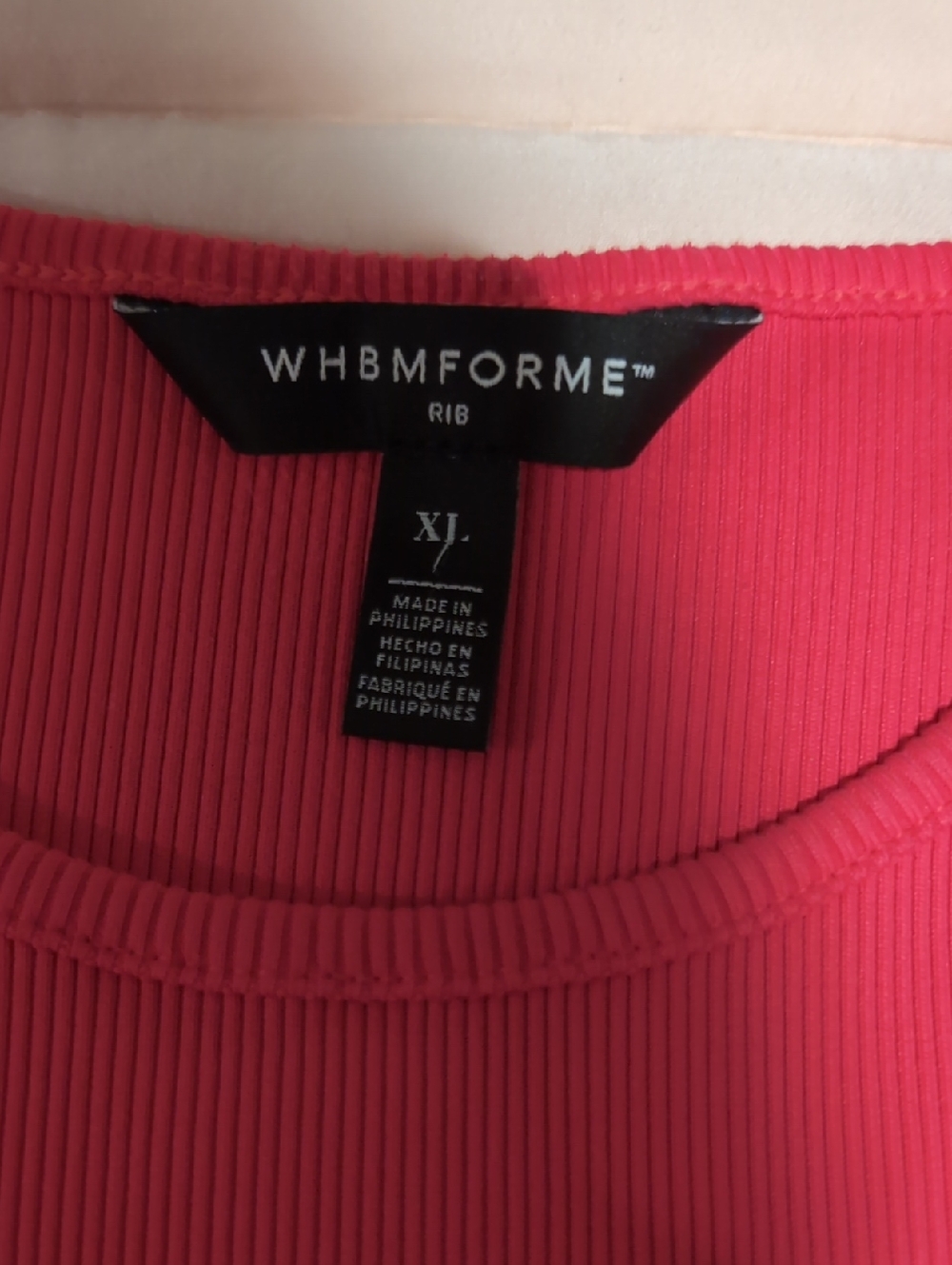 Bundle Of 4 WHBM Forme Tanks, XL - Picture 2 of 8